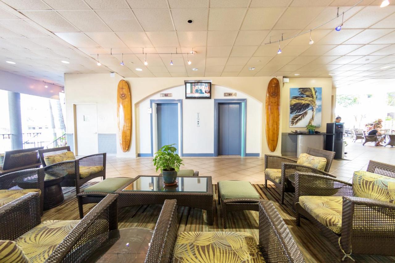 Aloha Vibes Await! Stylish Condo At Aloha Surf - Mountain And City Views Honolulu Exterior photo